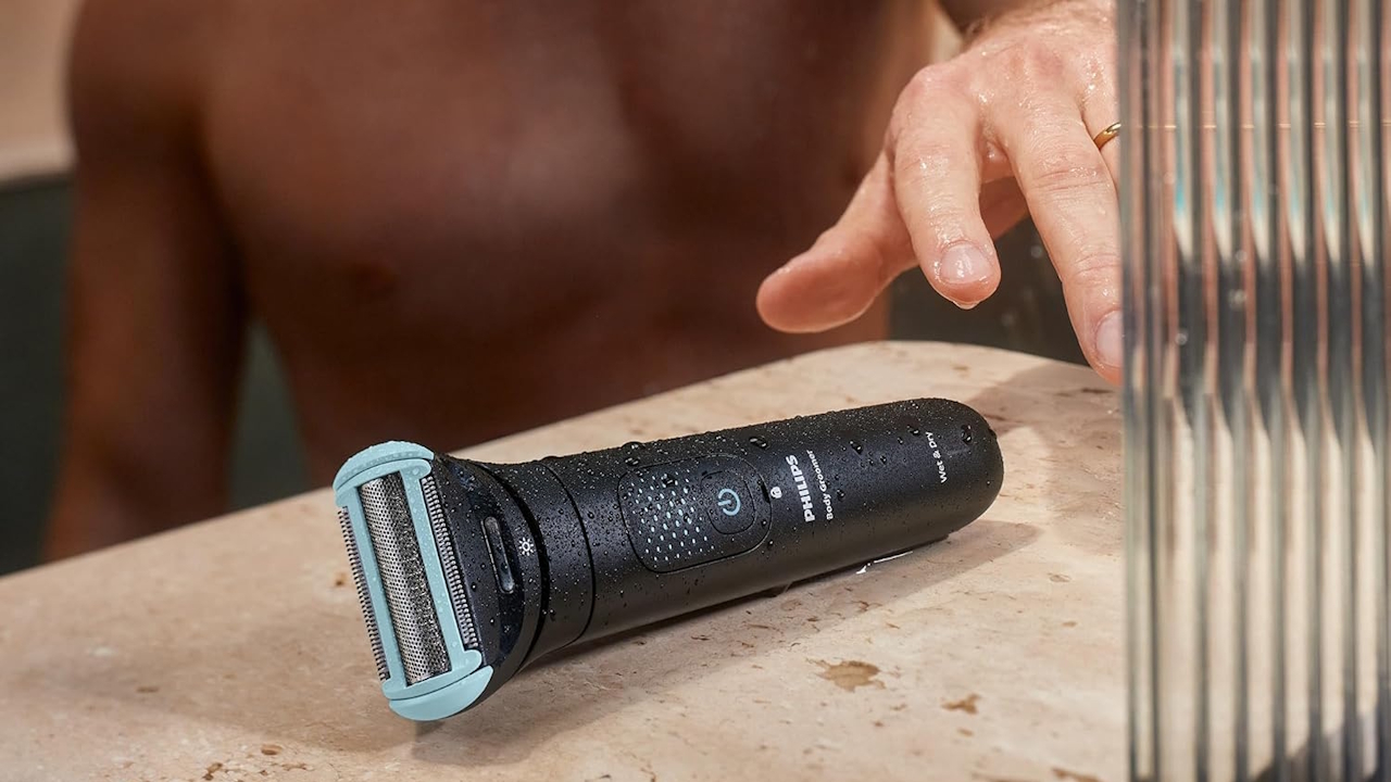 Philips Bodygroom Serie 7000 a 64€ (da 119€): il rifinitore intimo top di Amazon e un All-in-One a solo 32€!