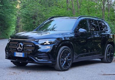 Mercedes GLB: Scopri l’innovativa auto elettrica con cambio esclusivo – Video