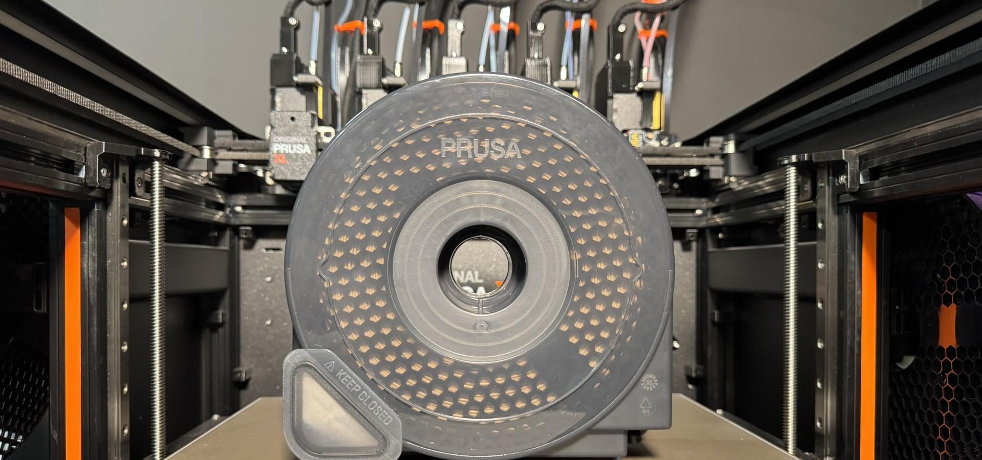 Prusa USS Drybox: l’accessorio indispensabile per filamenti tecnici di alta qualità