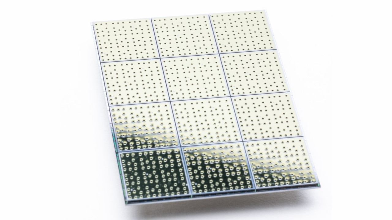 Rigetti supera la soglia dei 100 qubit: arriva Cepheus-1-108Q con 108 qubit superconduttori