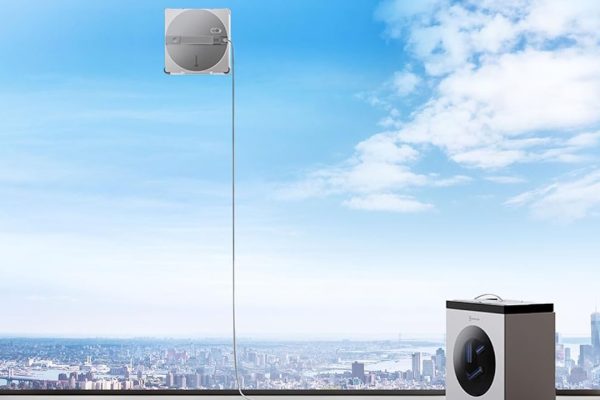 Robot lavavetri in offerta su Amazon: ECOVACS WINBOT W3 OMNI, 16 ugelli e niente stracci da sciacquare