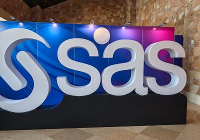 SAS abbraccia l’IA di terzi: Viya integra LLM esterni con governance unificata in arrivo