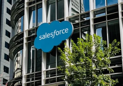Salesforce co-crea la sua roadmap AI insieme ai clienti