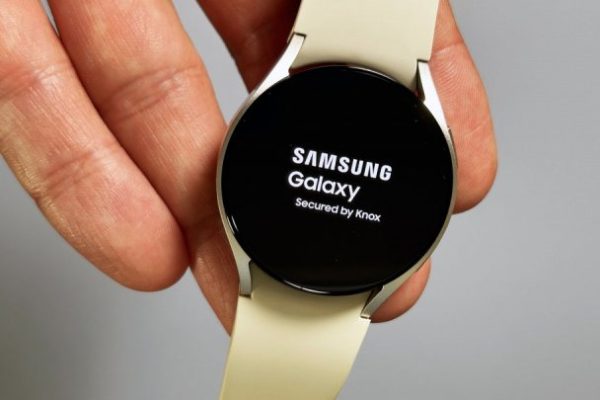 Samsung Galaxy Watch 9 si avvicina al lancio: avvistato il firmware sui server di test negli Stati Uniti