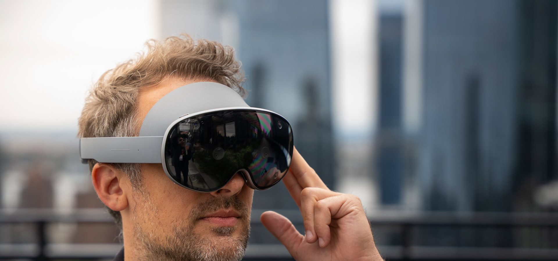 Google si impegna a risolvere il problema di perdita di memoria del Samsung Galaxy XR