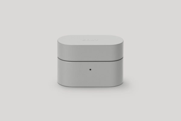 Sony lancia custodie protettive di alta qualità per WF-1000XM6
