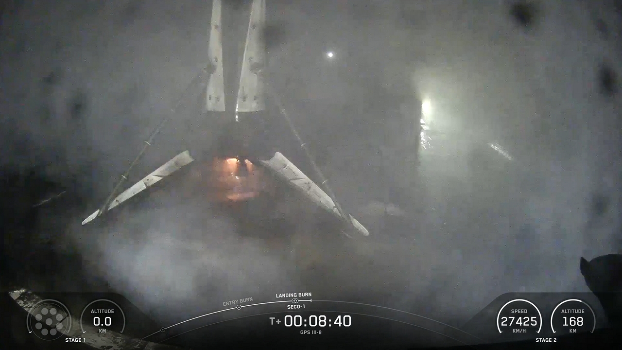 SpaceX: la droneship Just Read the Instructions recupera l’ultimo Falcon 9 e si prepara al trasporto di Starship