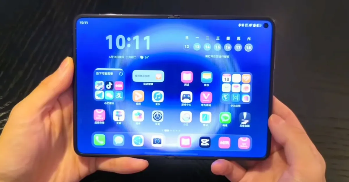 Il nuovo smartphone pieghevole Huawei anticipa l’iPhone Ultra
