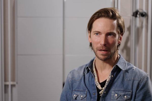 Troy Baker svela il suo progetto personale: la rivelazione del celebre attore e doppiatore di videogiochi