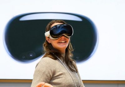 Valve porta Steam Link su Vision Pro permettendo di giocare in streaming in realtà mista