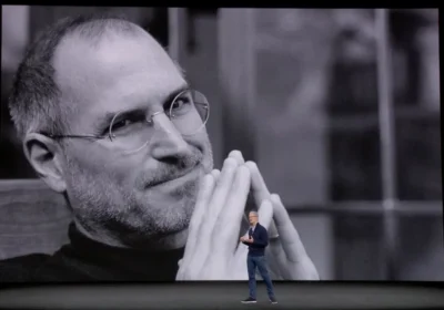 Il Passaggio di Testimone: Quando Steve Jobs Affidò la Leadership di Apple a Tim Cook