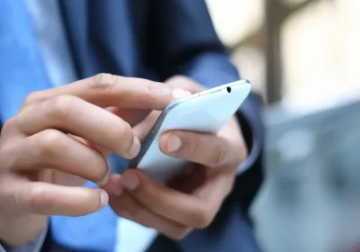 Guida pratica per rimuovere lo sfondo dalle immagini gratuitamente con app.