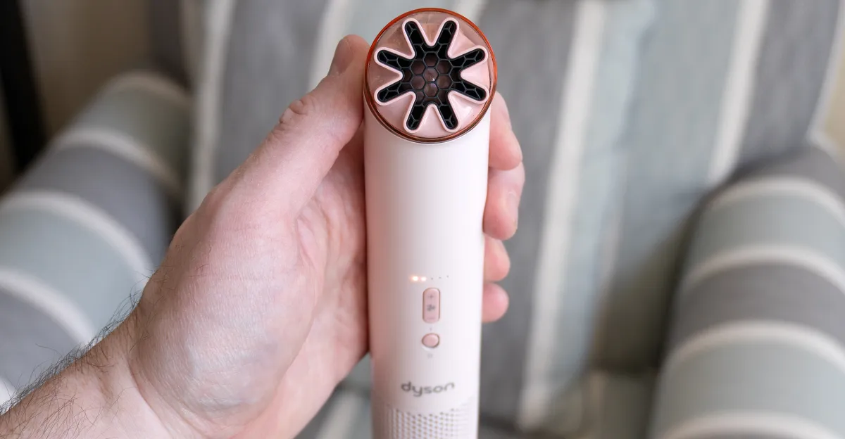 Il ventilatore portatile Dyson: più potente e sorprendentemente rumoroso di quanto pensassi!