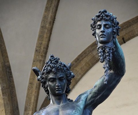 L’Influenzamento della Democrazia da Parte degli Sciami di Intelligenza Artificiale