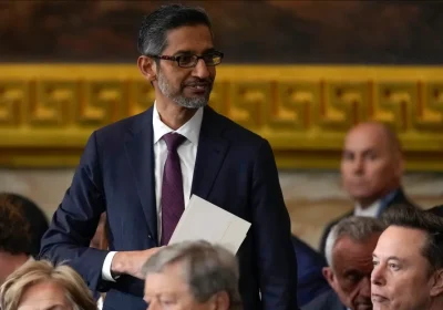 I dipendenti di Google chiedono a Sundar Pichai di rifiutare l’uso dell’AI militare classificata