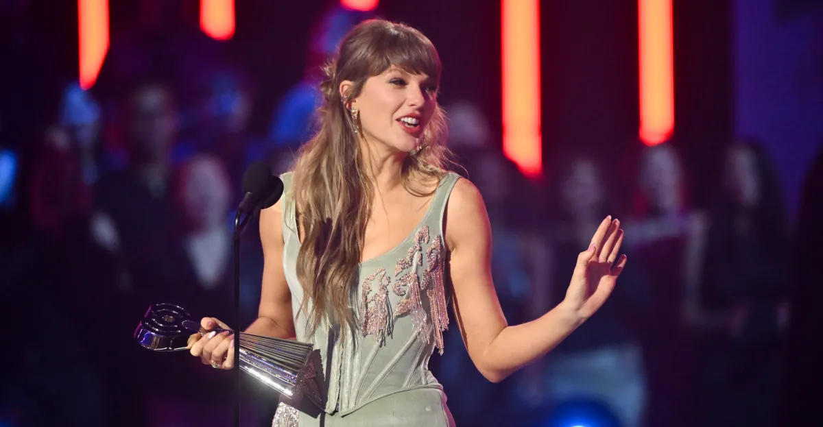 I deepfake di Taylor Swift allarmano su TikTok: attenzione alle truffe!