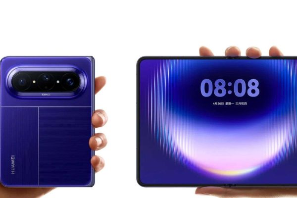 Huawei presenta il primo foldable che si apre come un libro