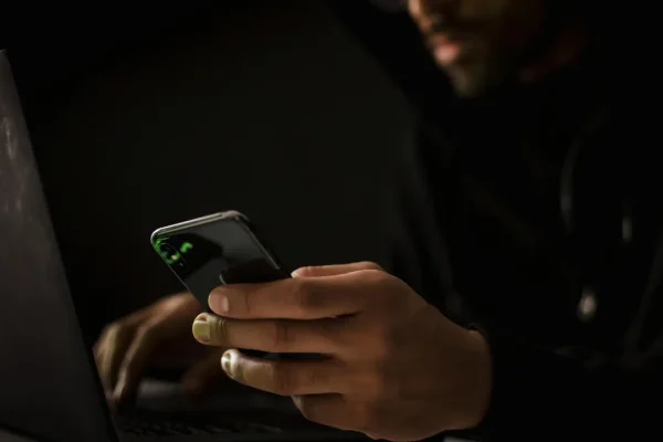 DarkSword, Apple ha rilasciato la patch per chi non usa iOS 26