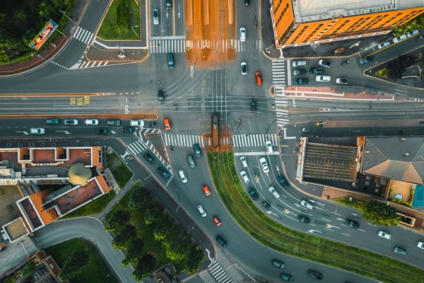 Car Sharing e Scooter Sharing: Una Nuova Strategia per le Città del Futuro