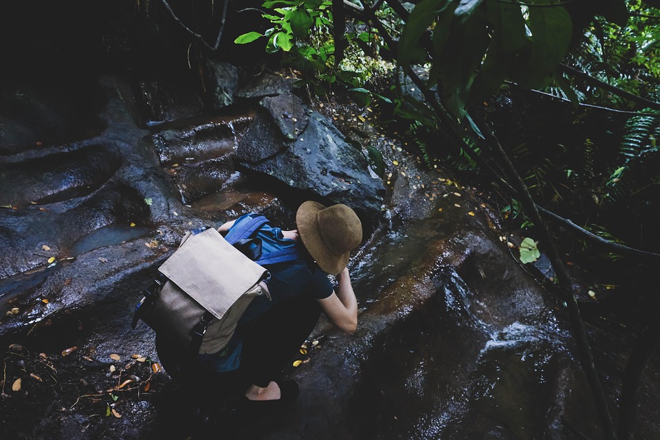 Scopri 007 First Light in OFFERTA a soli 50€ su Instant Gaming!