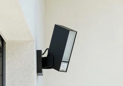Faro da Esterno Netatmo: Illuminazione Automatica Sincronizzata con Videocamera, Senza App