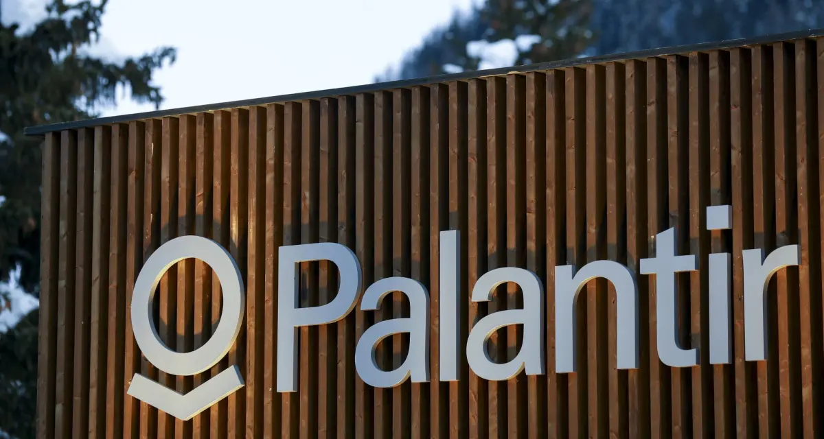 Palantir Pubblica un Mini-Manifesto Contro l’Inclusività e le Culture ‘Regressive’