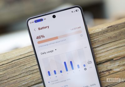 Proprietari di Galaxy S25 e S24 segnalano gravi problemi di autonomia dopo l’aggiornamento di aprile