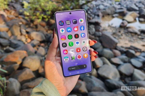 Addio OTP e link magici: Registrarsi a nuove app Android è diventato un gioco da ragazzi!