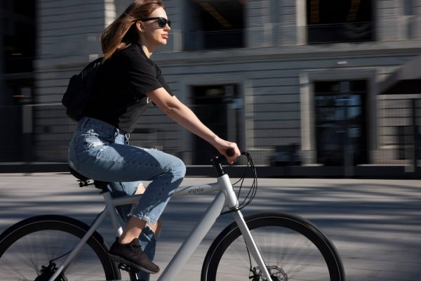 Accessori Essenziali per la Bicicletta: Smart e Non Smart da Non Perdere