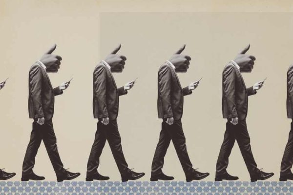 Dalla Piazza al Feed: L’Evoluzione della Politica nell’Era Digitale