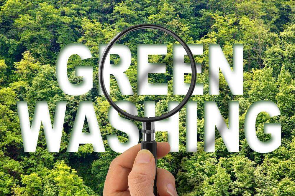 Greenwashing: Definizione, Rischi per le Aziende e Normative Attuali