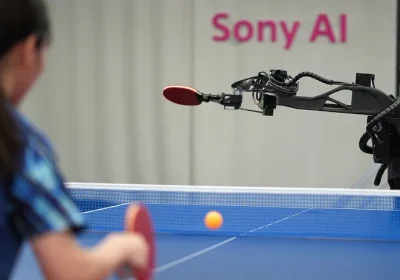 Scopri il robot da ping-pong di Sony che sconfigge campioni di alto livello!