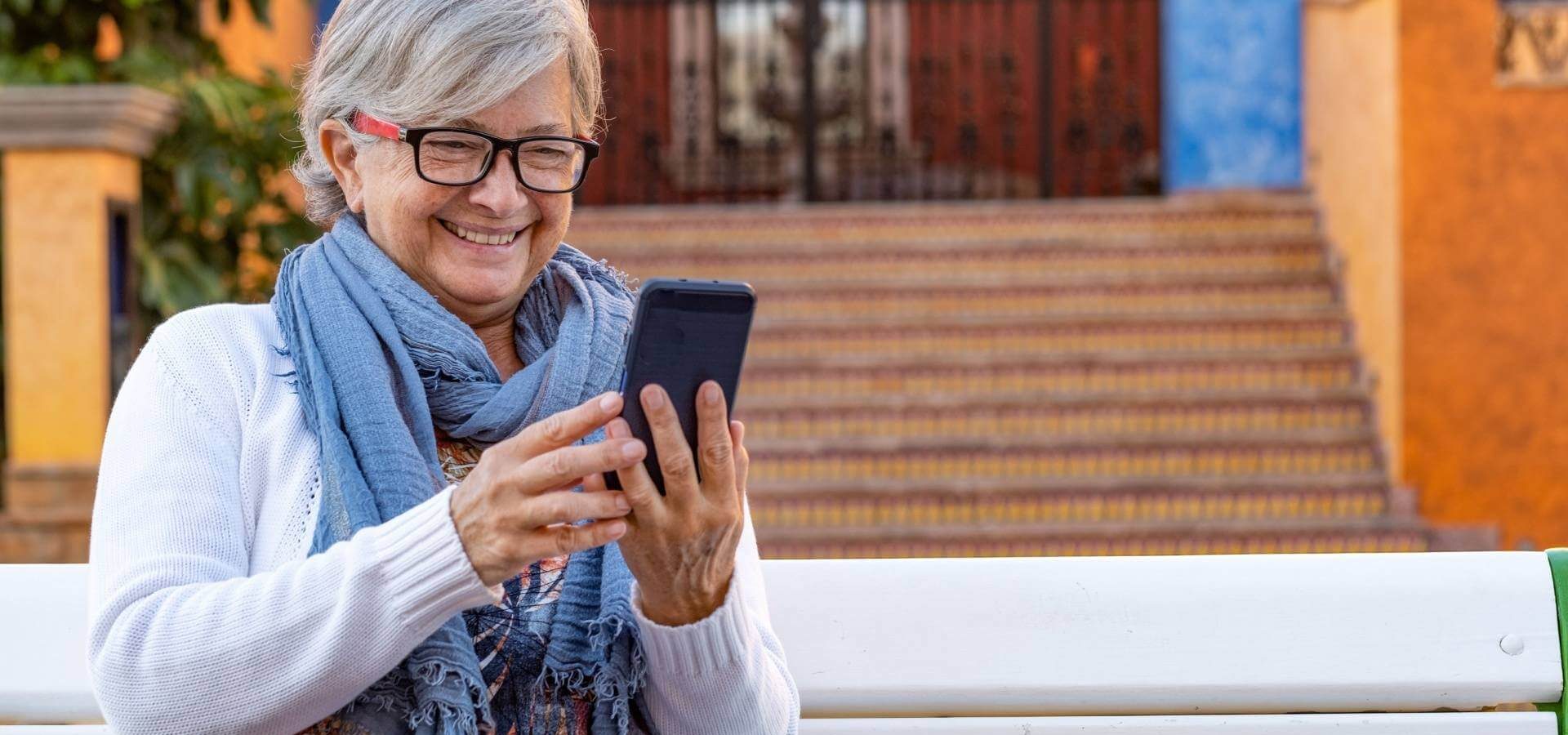 Telemedicina, Dispositivi Indossabili e Intelligenza Artificiale: L’Innovativa Architettura per la Longevità