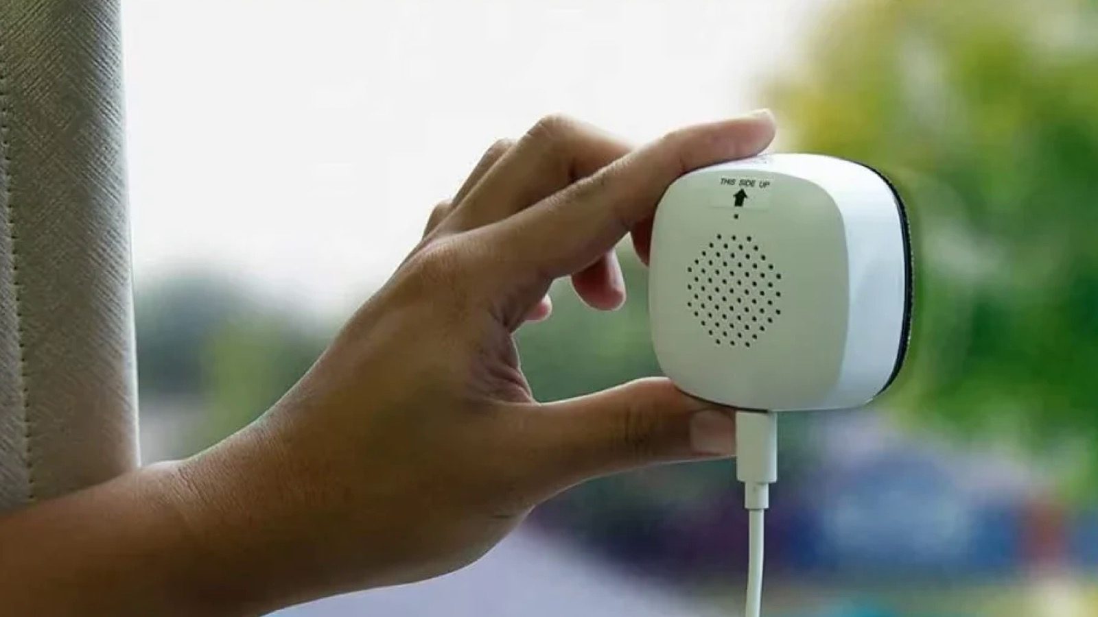 Telecamera per Finestra: Sorveglia la Tua Casa dall’Interno a Meno di 13 €