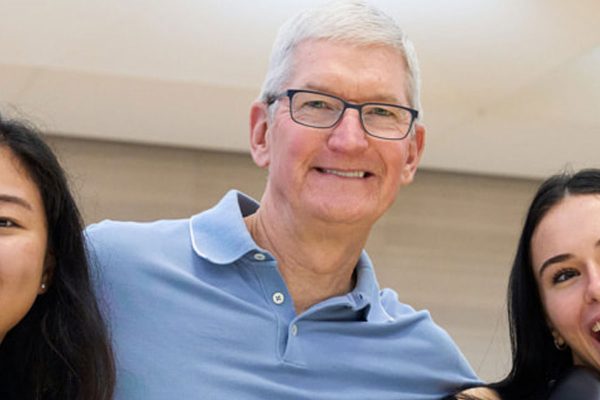 Tim Cook rivela: “Voi utenti avete trasformato la mia vita”
