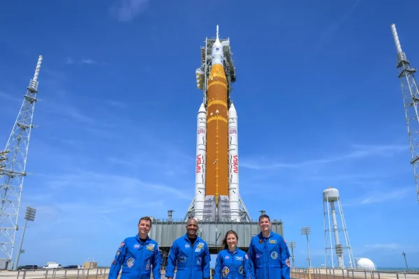 Chi sono i quattro astronauti di Artemis II e perché Bill Nelson della Nasa li ha definiti ‘L’equipaggio dell’umanità’