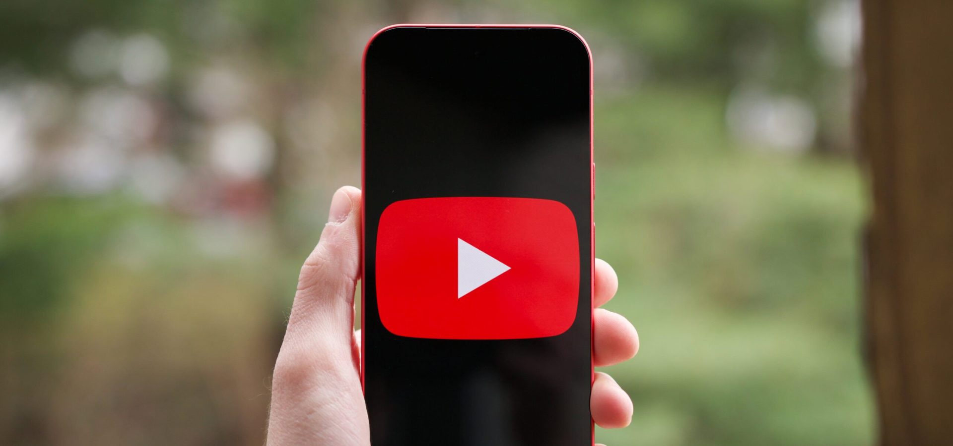 Google conferma la nuova funzione di annunci affiancati su YouTube mobile