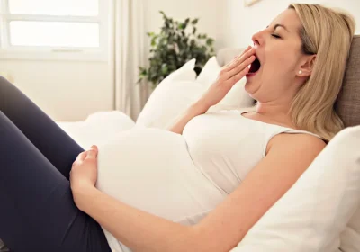 L’incredibile potere dello sbadiglio: un contagio che inizia prima della nascita