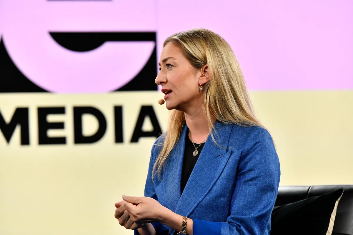 Bumble elimina lo swipe: la dichiarazione del CEO