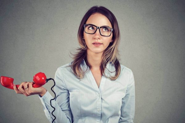 Luce e gas: perché ricevi chiamate dopo il cambio fornitore? Scopri chi ha accesso ai tuoi dati!