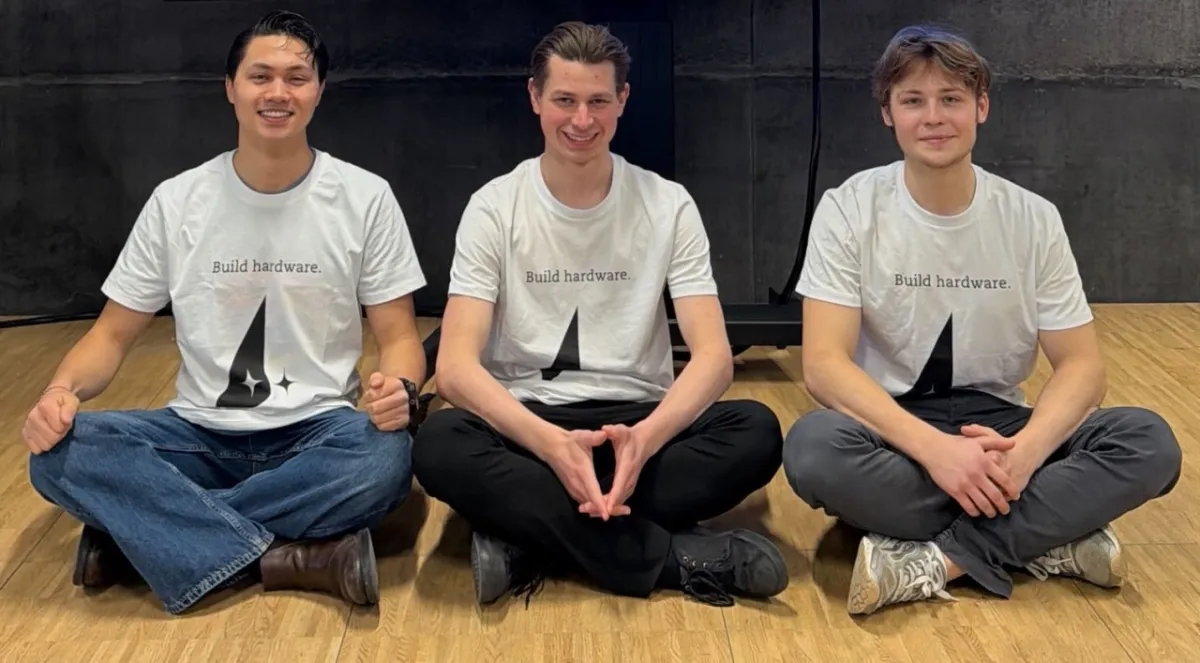 Lovable Investisce in una Startup per Portare il Vibe Coding nell’Hardware
