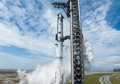 SpaceX annulla il lancio di Starship V3 pochi istanti prima del decollo