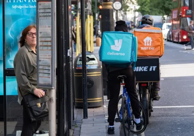 Glovo e Deliveroo nel mirino dell’Antitrust: il codice etico sotto esame