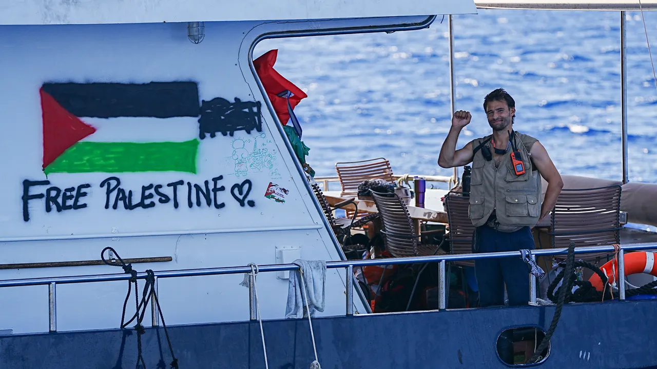 Flottiglia Globale di Sumud: Meloni Indice Urgente Incontro con l’Ambasciatore di Israele per Difendere la Dignità degli Attivisti