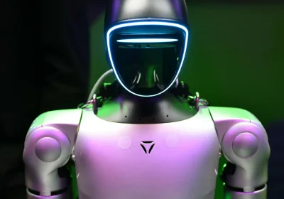 Reply: Trasforma il Conoscenza Aziendale in un Modello di Intelligenza Artificiale Personalizzato