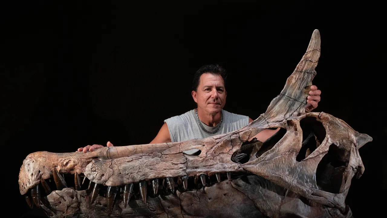 Il misterioso Spinosaurus mirabilis: la straordinaria storia della sua scoperta svelata dai protagonisti