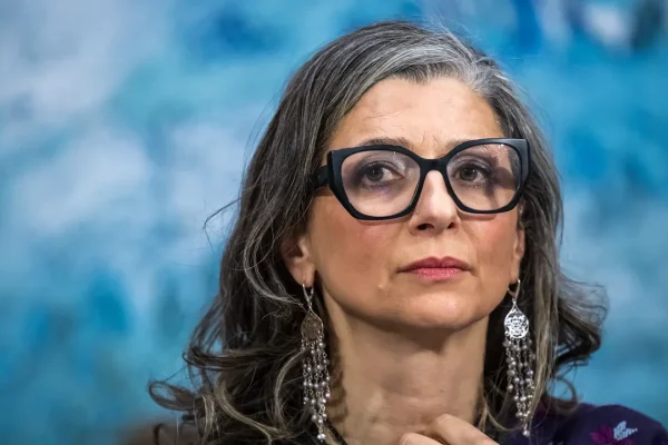 Sospensione delle Sanzioni a Francesca Albanese da Parte di una Corte Federale di Washington: Decisioni dell’Amministrazione Trump