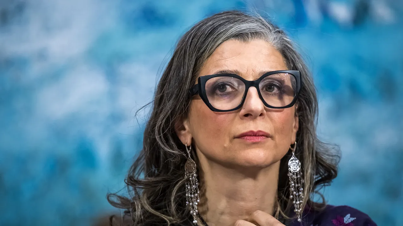 Sospensione delle Sanzioni a Francesca Albanese da Parte di una Corte Federale di Washington: Decisioni dell’Amministrazione Trump