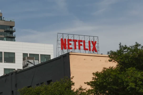 Perché il Texas fa causa a Netflix sulla privacy degli utenti, in particolare dei minori