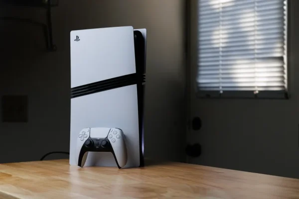 Crollo delle vendite di PS5 di Sony a causa dell’aumento dei prezzi e della crisi della memoria